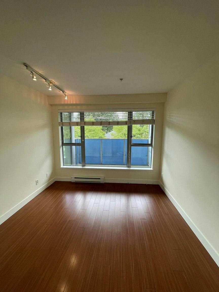 218-4453 Main Street, Vancouver, BC, V5V 0A2 - 7
