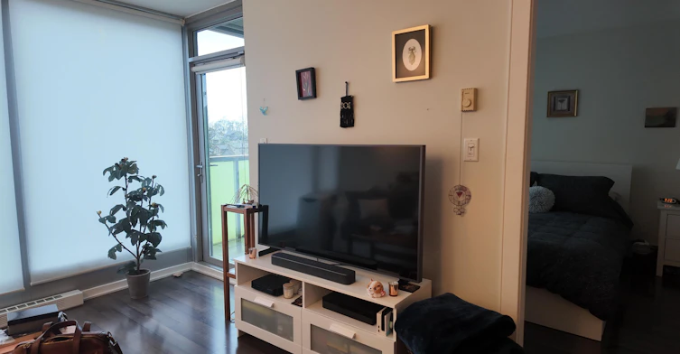 454-4453 Main Street, Vancouver, BC, V5V 0A2 - 2