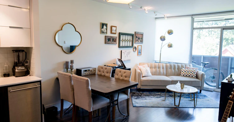 454-4453 Main Street, Vancouver, BC, V5V 0A2 - 4