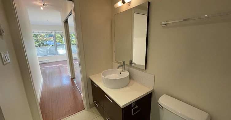 210-4453 Main Street, Vancouver, BC, V5V 0A2 - 19