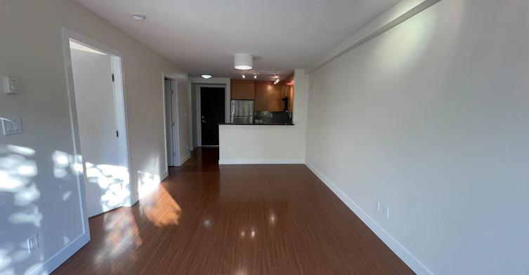 210-4453 Main Street, Vancouver, BC, V5V 0A2 - 9