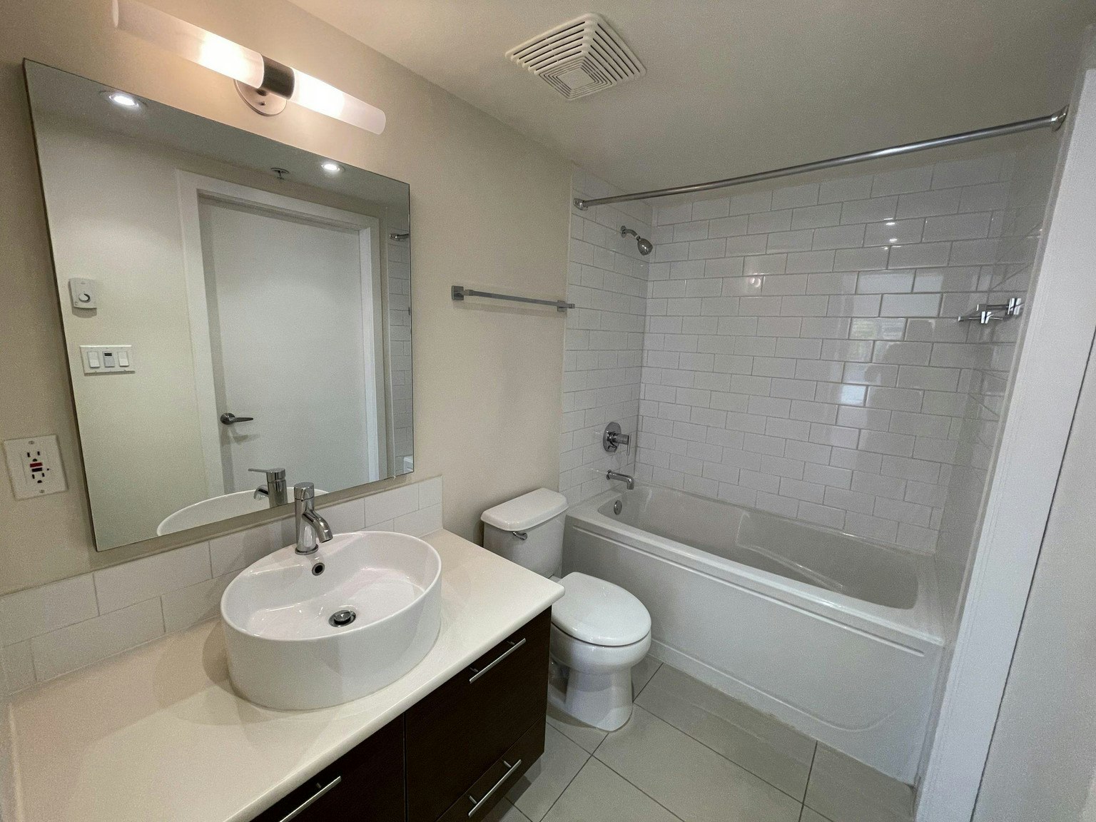 210-4453 Main Street, Vancouver, BC, V5V 0A2 - 18