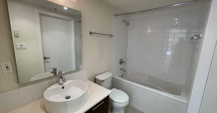 210-4453 Main Street, Vancouver, BC, V5V 0A2 - 18