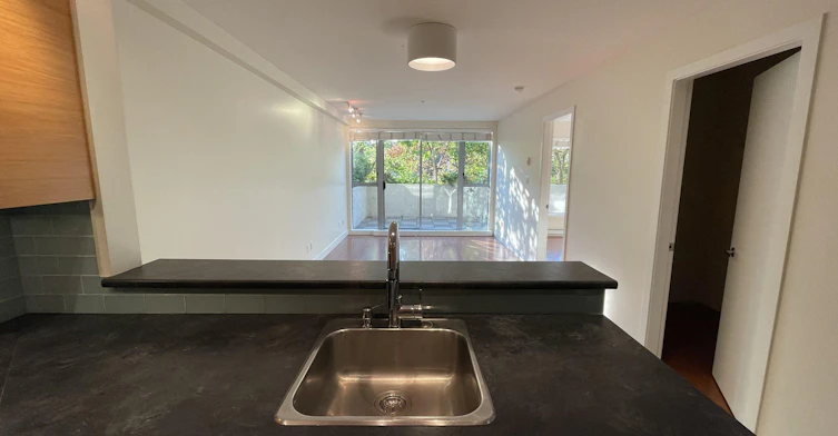 210-4453 Main Street, Vancouver, BC, V5V 0A2 - 5