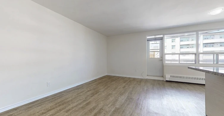 285 Melvin Avenue, Hamilton, ON, L8H 2K4 - 4