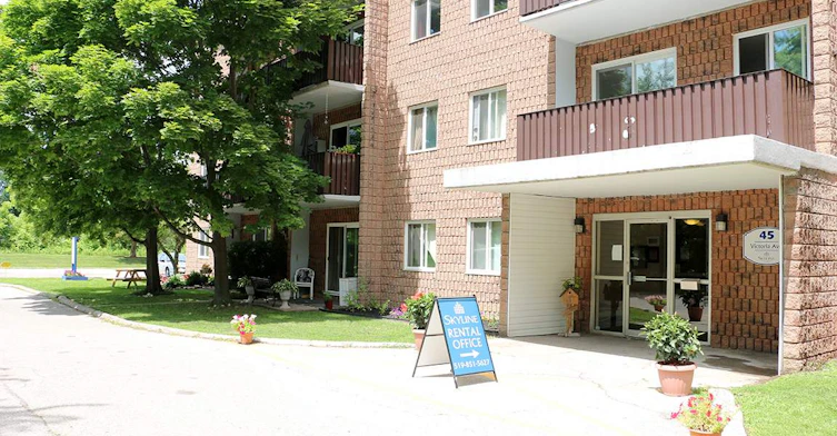 45 Victoria Avenue, Chatham-Kent, ON, N0P 2C0 - 2