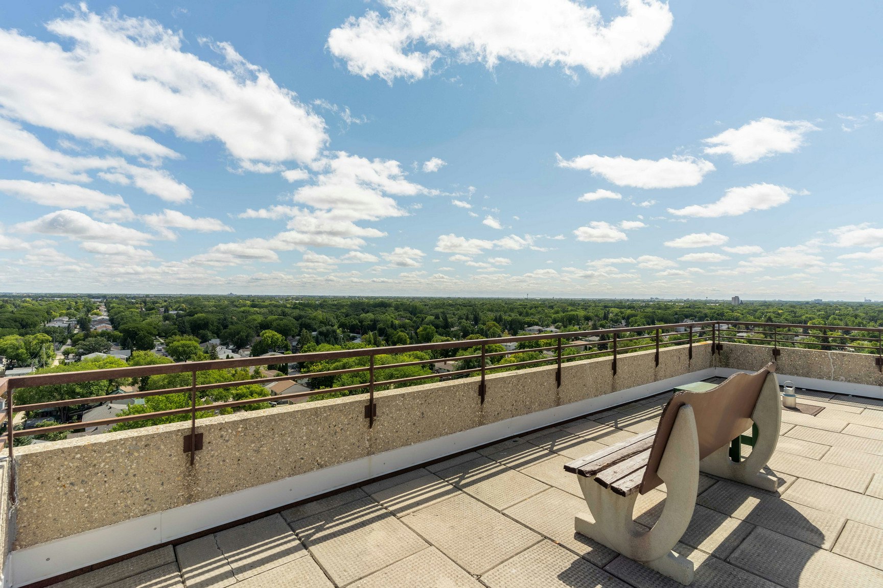 0534-210 Oakland Avenue, Winnipeg, MB, R2G 3G6 - 11