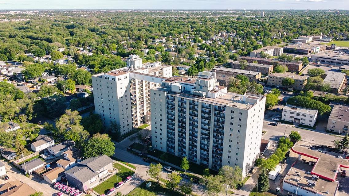 0534-210 Oakland Avenue, Winnipeg, MB, R2G 3G6 - 5