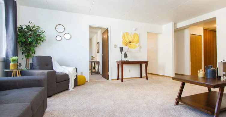 0534-210 Oakland Avenue, Winnipeg, MB, R2G 3G6 - 3