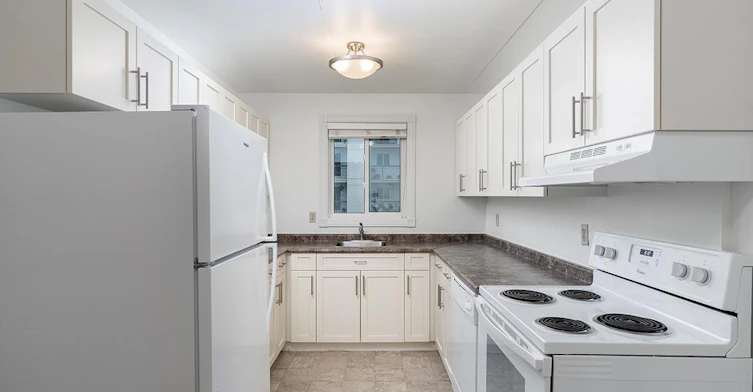 0927-210 Oakland Avenue, Winnipeg, MB, R2G 3G6 - 14