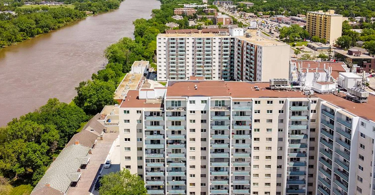0519-1630 Henderson Highway, Winnipeg, MB, R2G 2B9 - 2