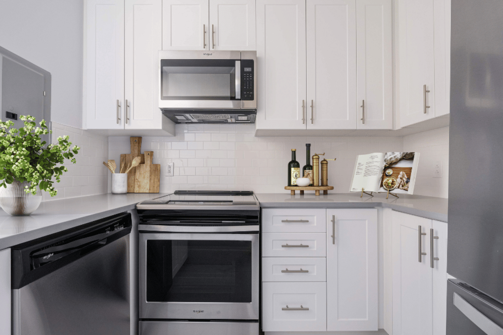 136-2255 Lambert Closse Rue, Montréal, QC, H3H 1Z9