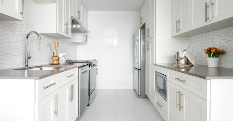 4300 De Maisonneuve Boulevard West, Westmount, QC, H3Z 3C7 - 5