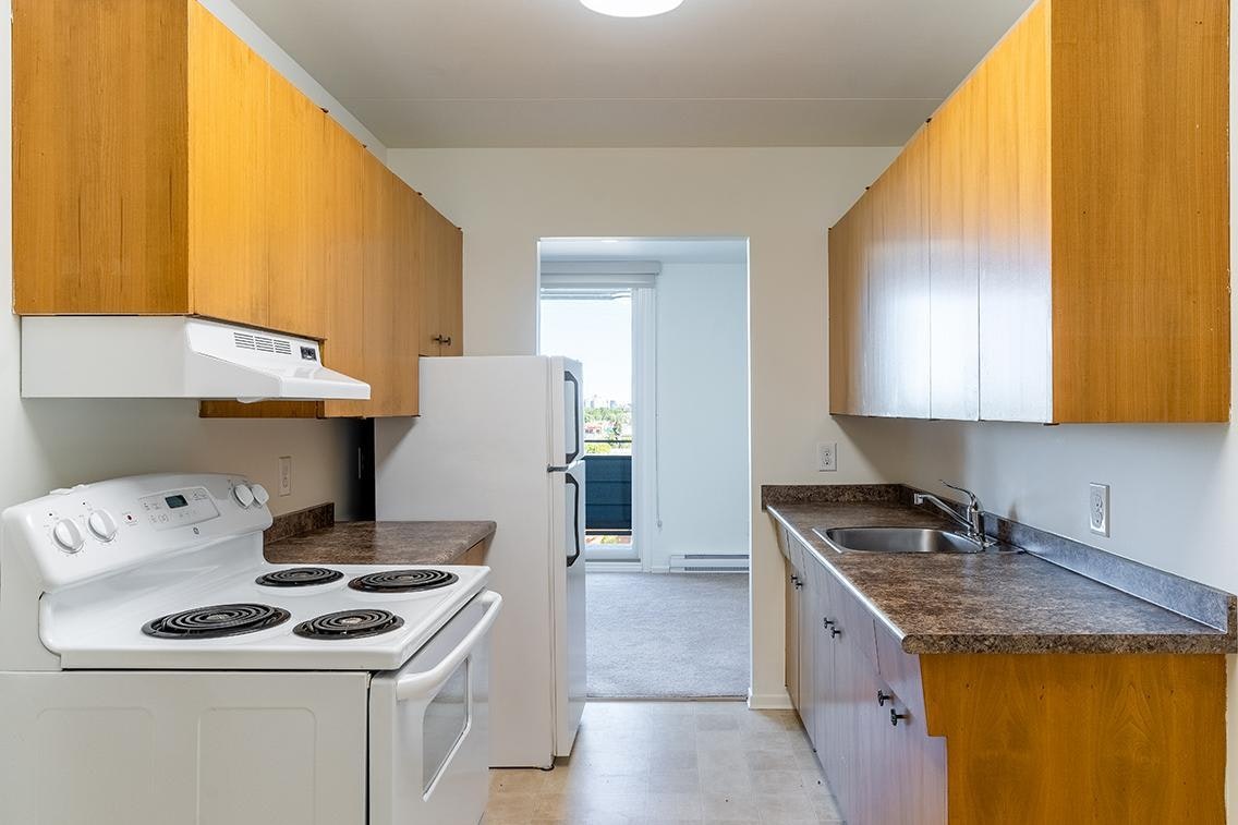 0203-329 St. Anne's Road, Winnipeg, MB, R2M 3B2 - 6