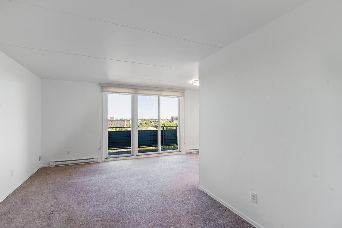 0203-329 St. Anne's Road, Winnipeg, MB, R2M 3B2 - 12
