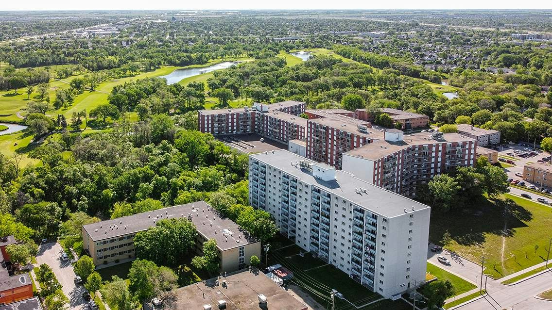 1004-329 St. Anne's Road, Winnipeg, MB, R2M 3B2