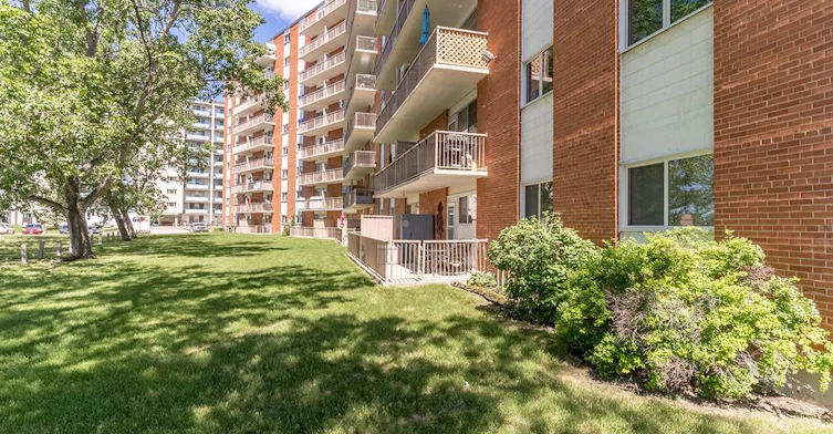 0924-21 Clayton Drive, Winnipeg, MB, R2M 1G2 - 2