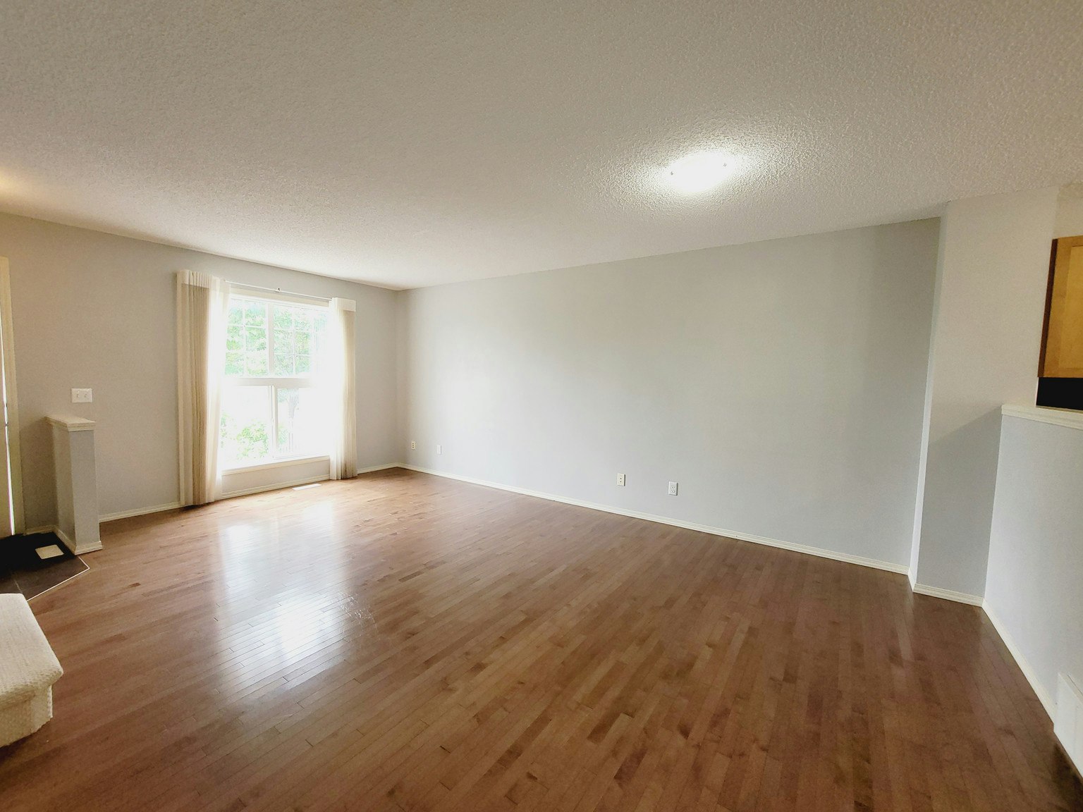 20-2051 Towne Centre Boulevard NW, Edmonton, AB, T6R 0G8 - 3