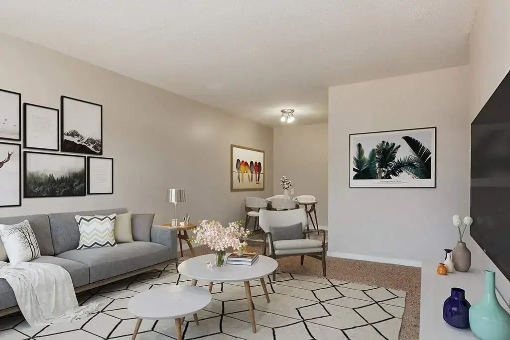 102-10829 113 Street NW, Edmonton, AB, T5H 3J1 - 4