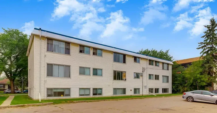 102-10829 113 Street NW, Edmonton, AB, T5H 3J1 - 17