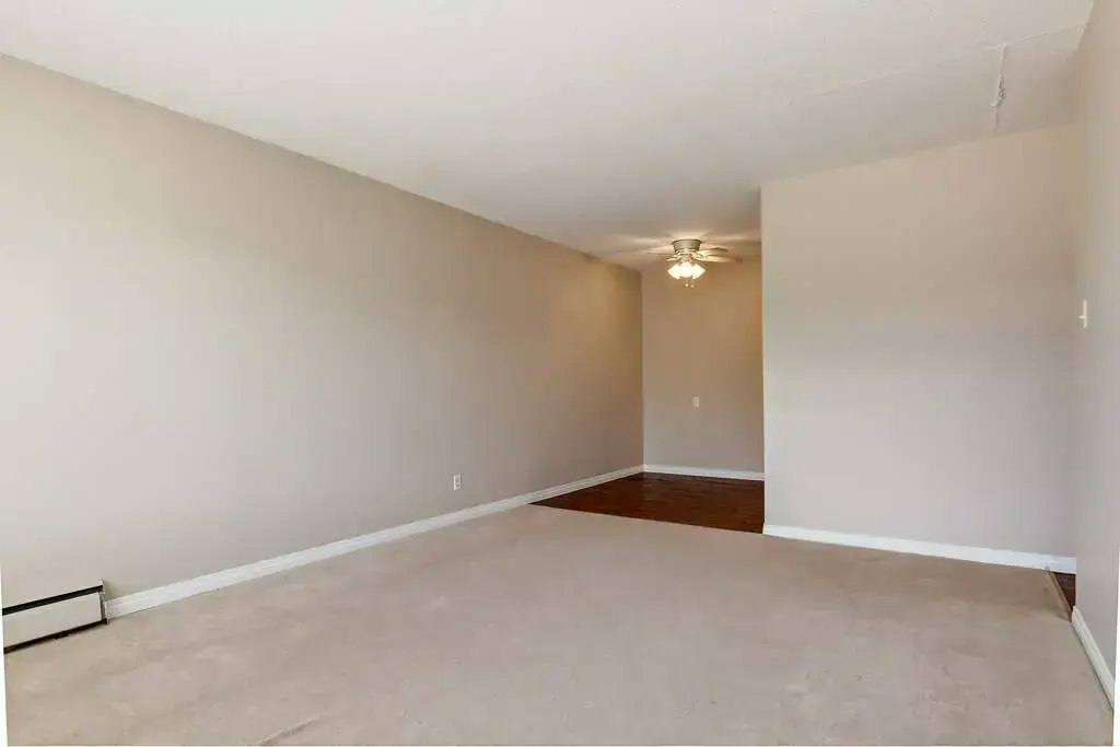 104-10829 113 Street NW, Edmonton, AB, T5H 3J1 - 7
