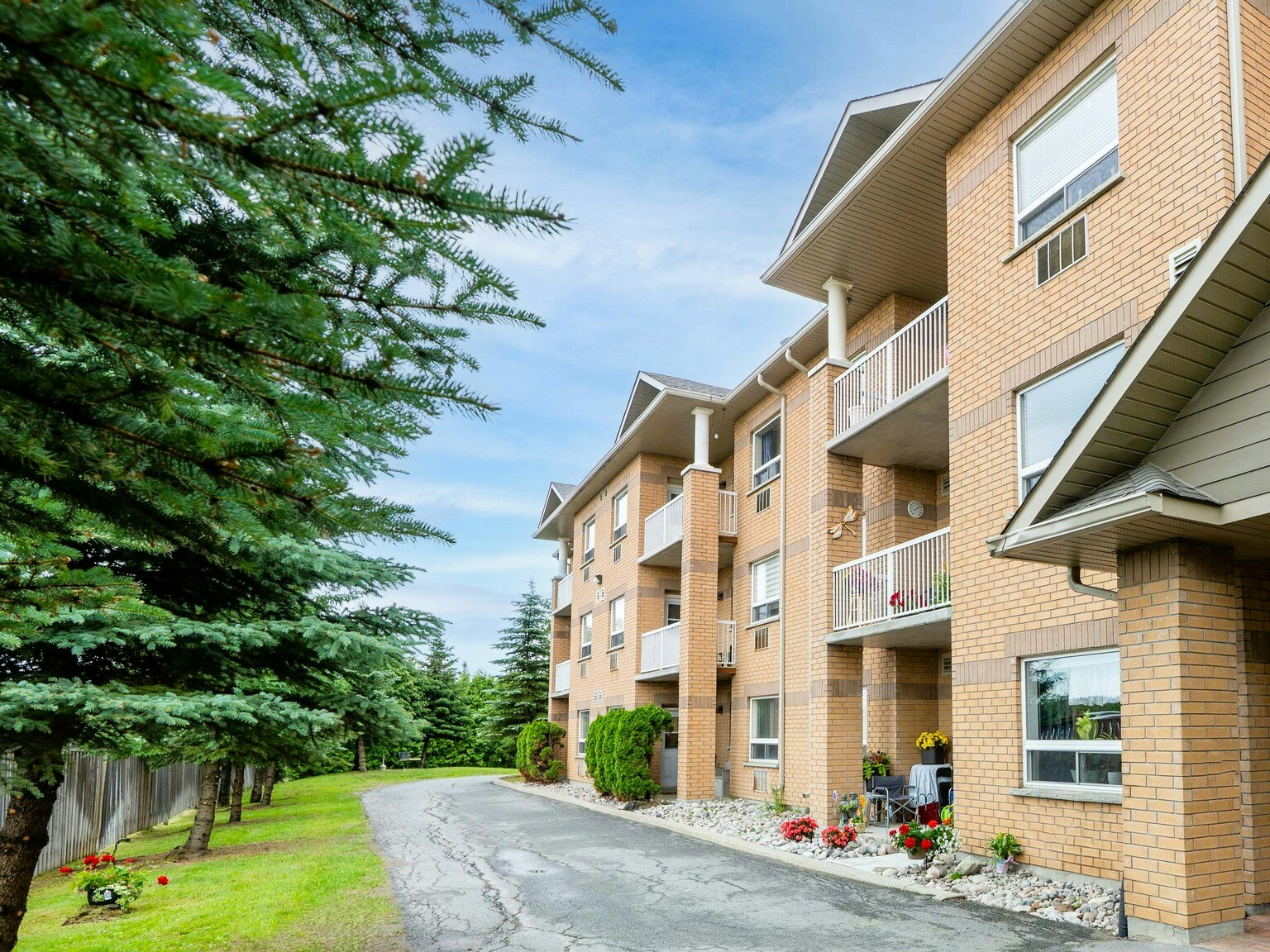 570-208-570 Notre Dame Street West, Greater Sudbury, ON, P0M 1B0 - 25
