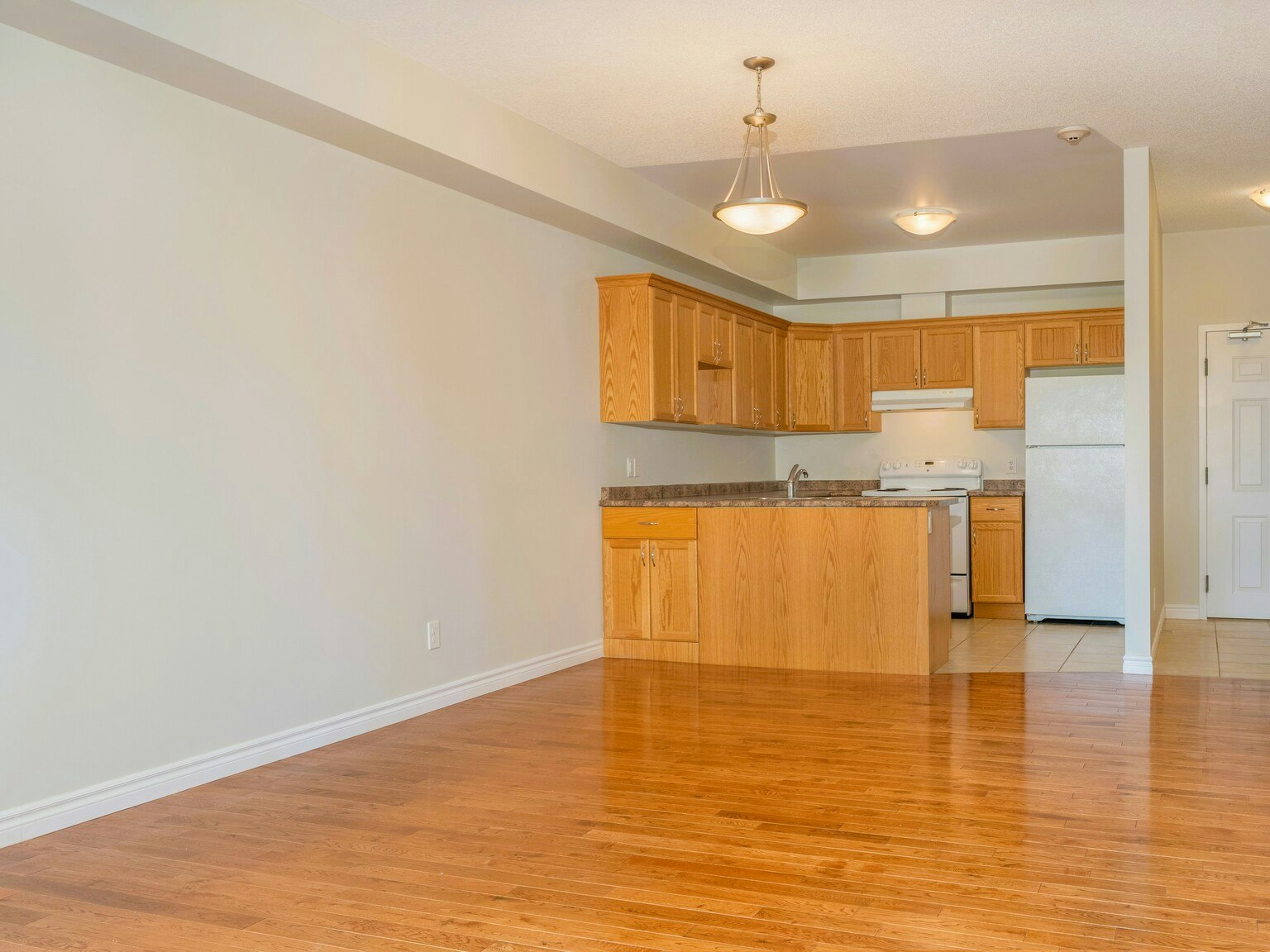 560-305-570 Notre Dame Street West, Greater Sudbury, ON, P0M 1B0 - 9