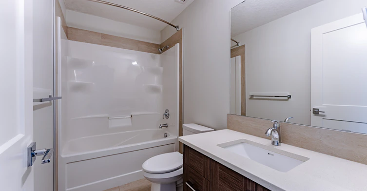 11189 Ellerslie Road, Edmonton, AB, T6W 3L8 - 11