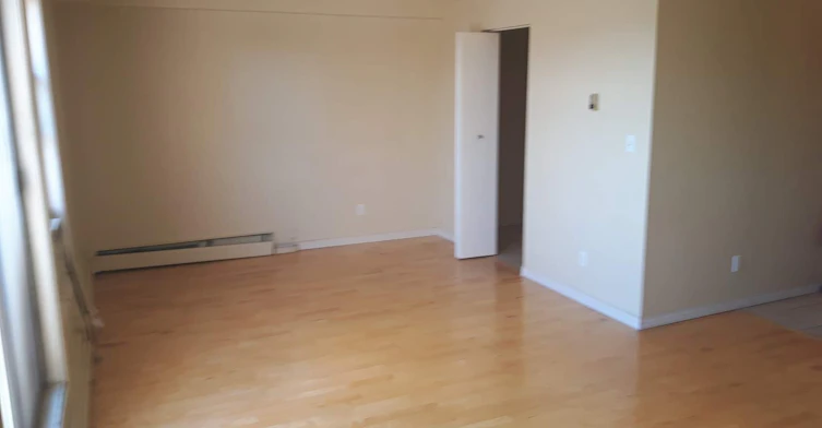 15805 Beaumaris Road, Edmonton, AB, T5X 5H1 - 3
