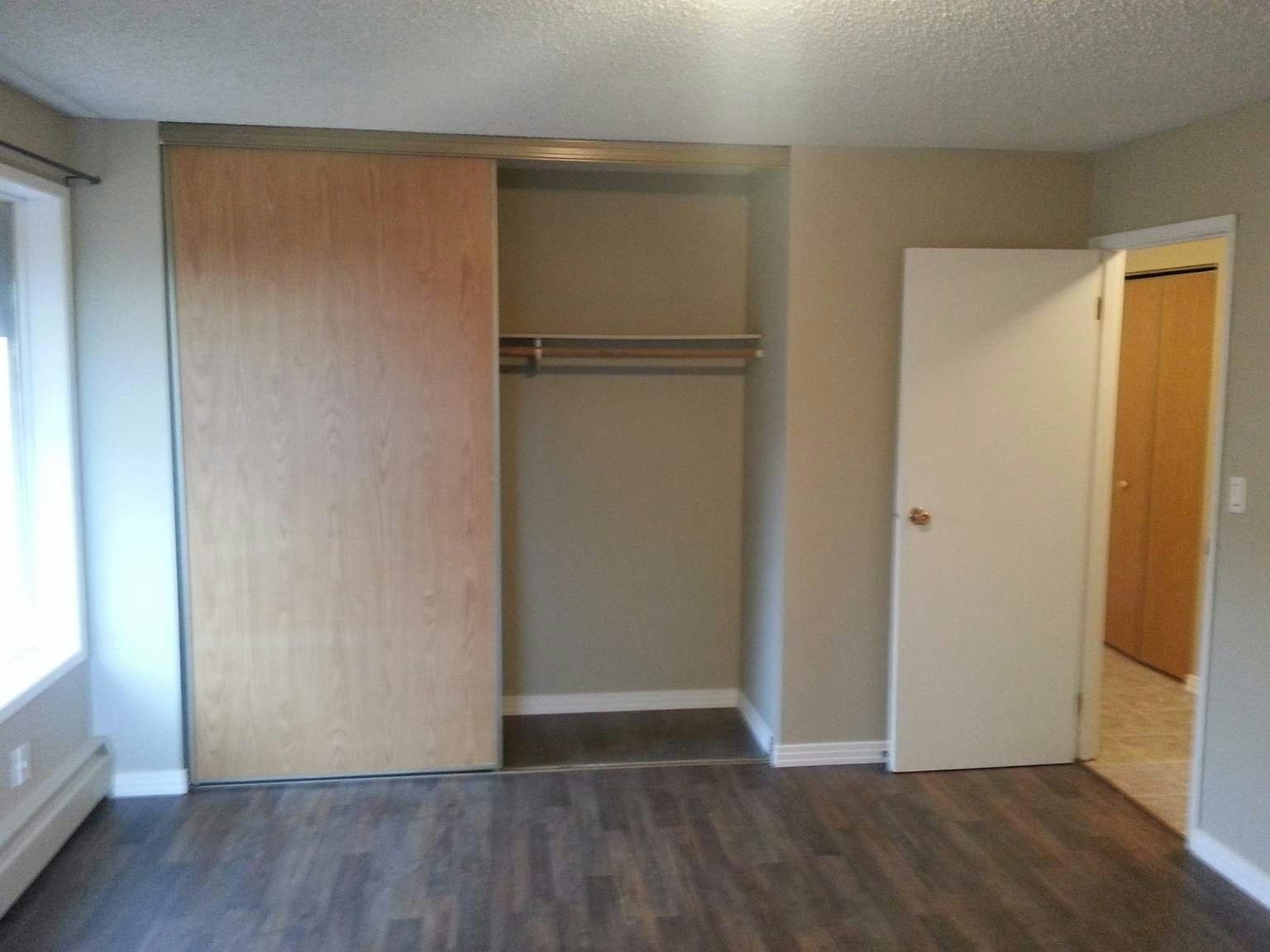 15805 Beaumaris Road, Edmonton, AB, T5X 5H1 - 4