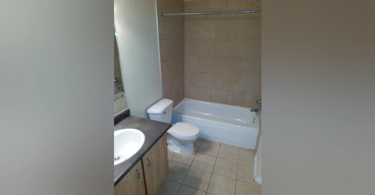 15805 Beaumaris Road, Edmonton, AB, T5X 5H1 - 2