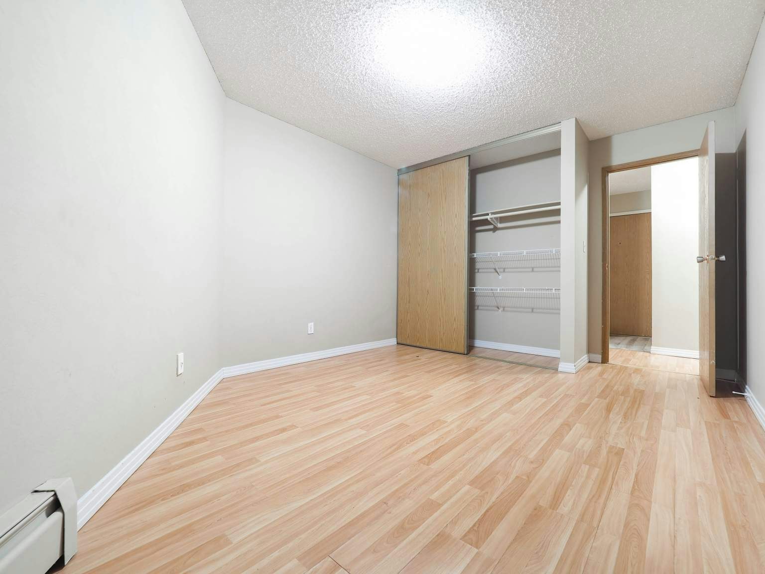 15805 Beaumaris Road, Edmonton, AB, T5X 5H1 - 6