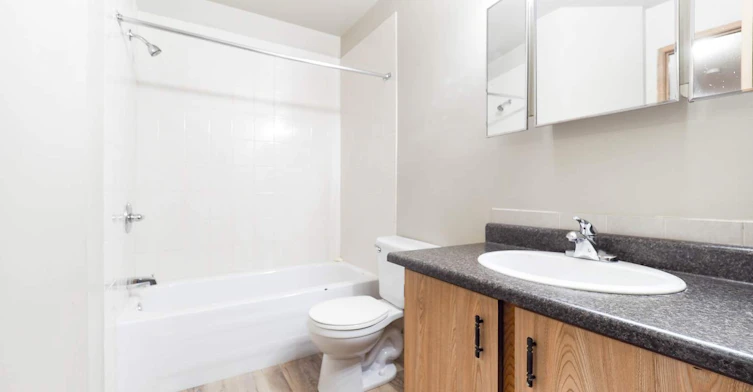 15805 Beaumaris Road, Edmonton, AB, T5X 5H1 - 8