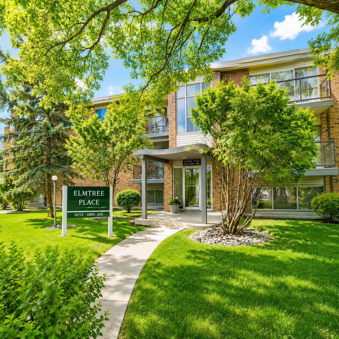 10712 University Avenue, Edmonton, AB, T6E 4P9
