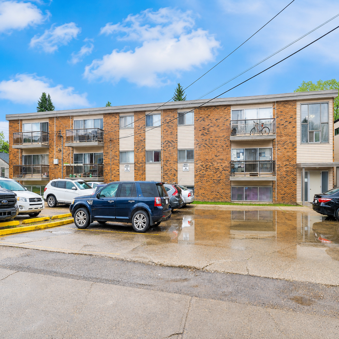 10712 University Avenue, Edmonton, AB, T6E 4P9 - 8