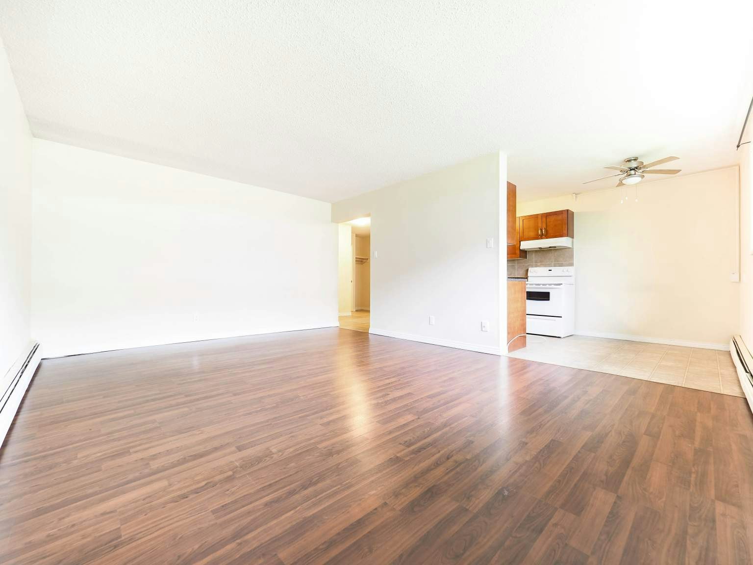 10712 University Avenue, Edmonton, AB, T6E 4P9 - 2