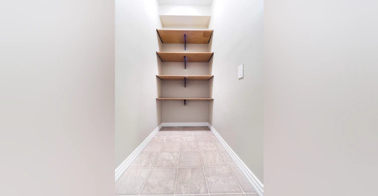 11012 82 Avenue, Edmonton, AB, T6G 2P6 - 7