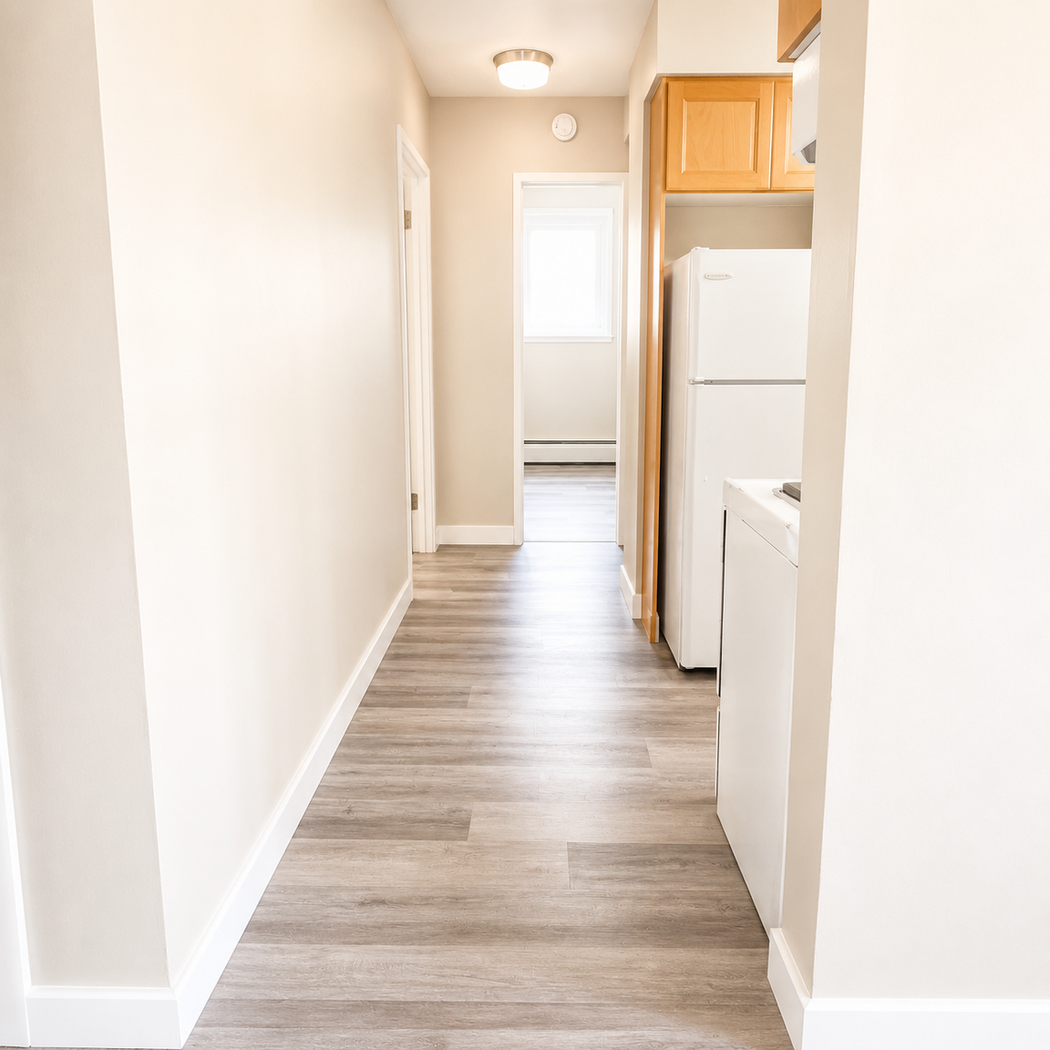 9035 99 Street, Edmonton, AB, T6E 3V6 - 6