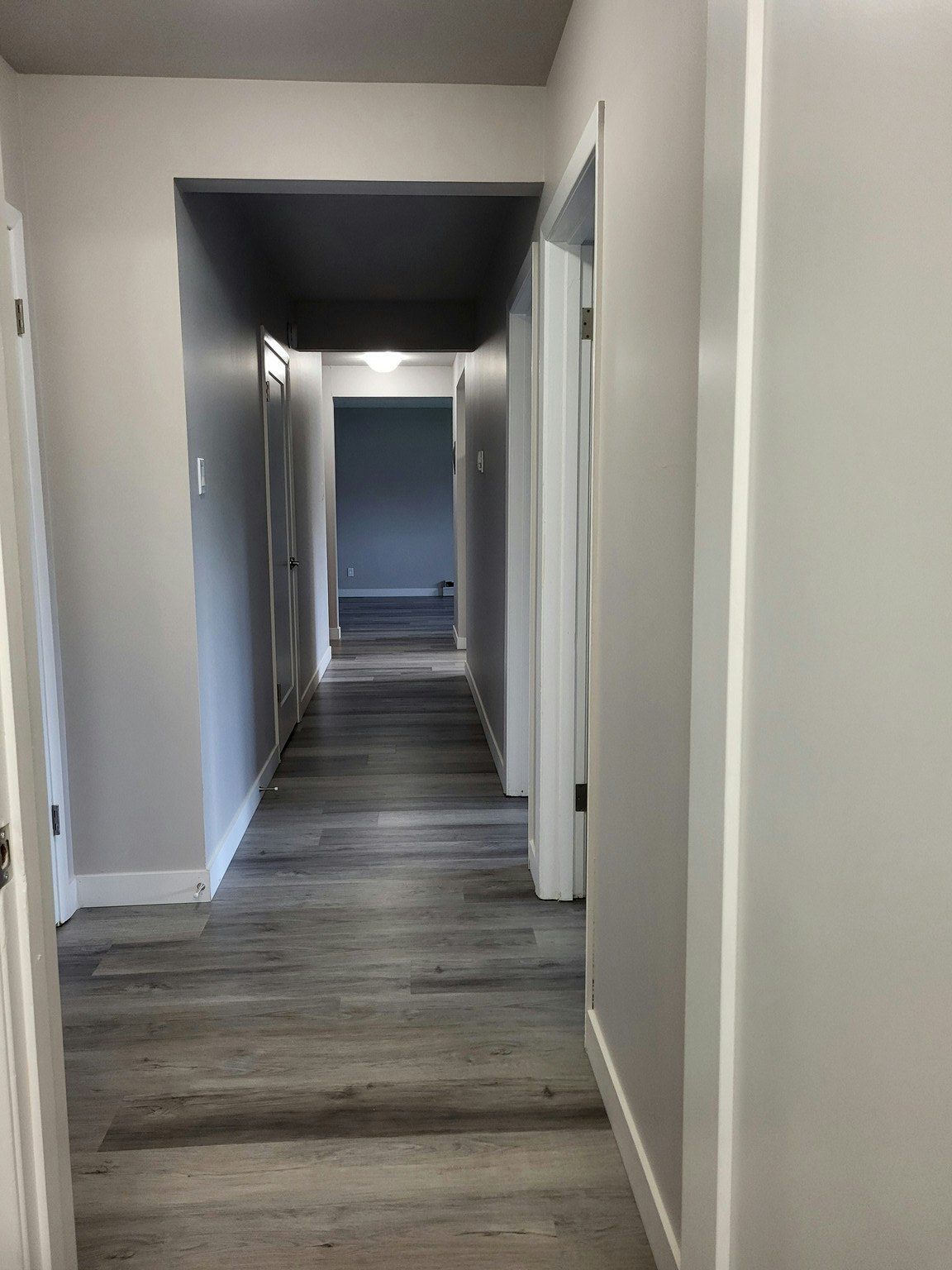 6707 92 Avenue, Edmonton, AB, T6B 0S3 - 8