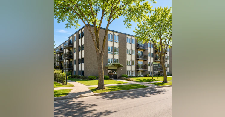 8205 86 Avenue, Edmonton, AB, T6C 1J3 - 9