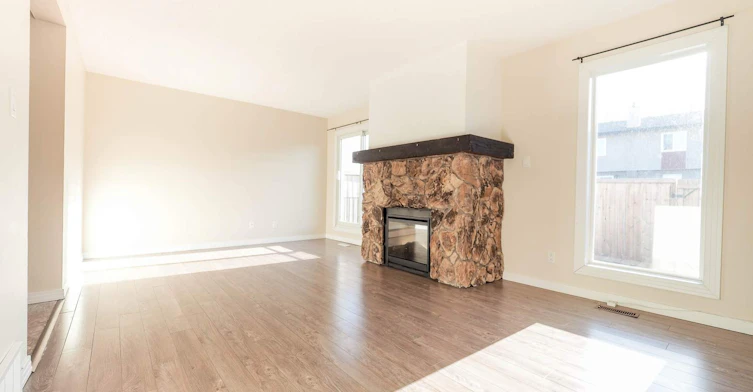 25-1010 41 Street, Edmonton, AB, T6L 3N6 - 2