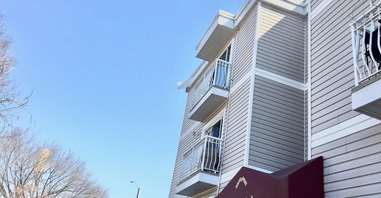 9956 79 Street, Edmonton, AB, T6A 3G1 - 6