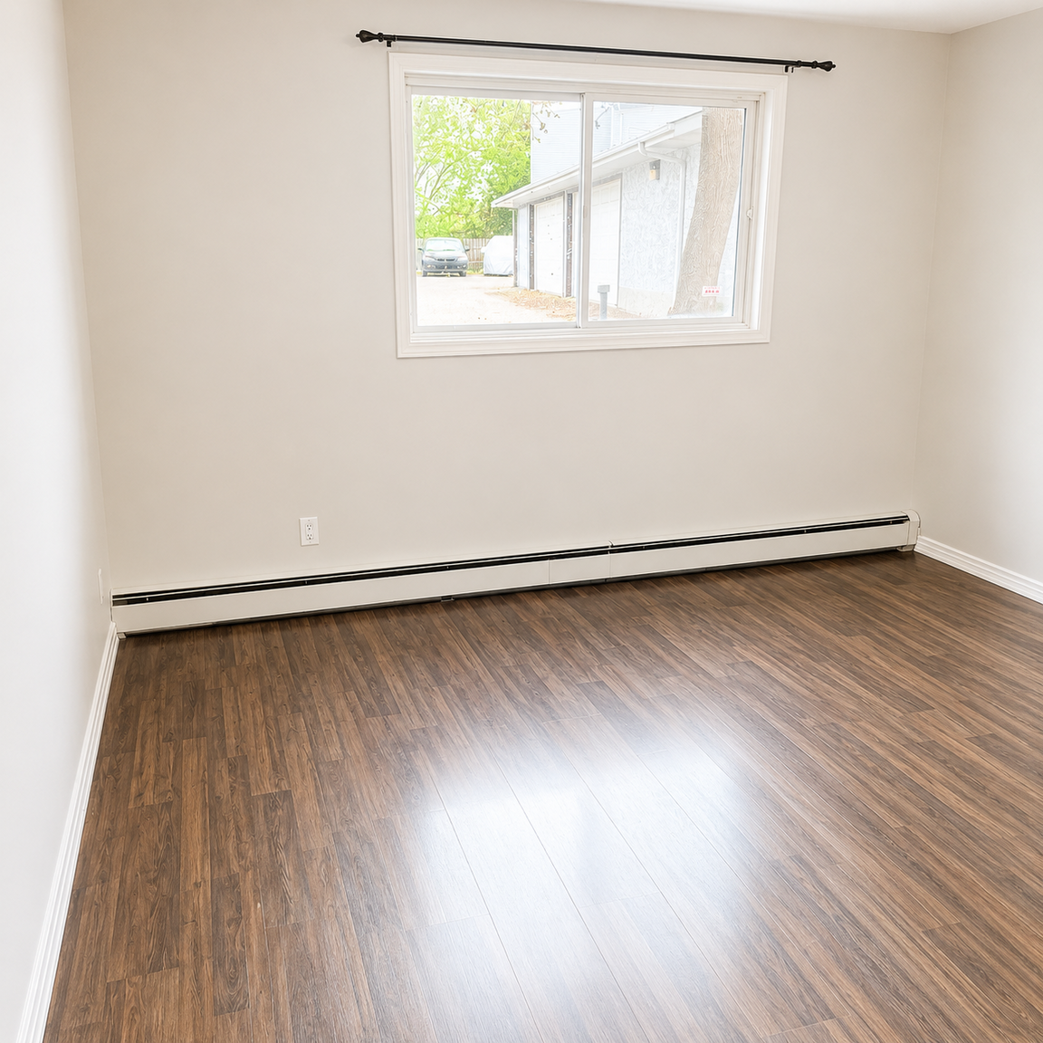3520 Mill Woods Road East Northwest, Edmonton, AB, T6K 0K2 - 5