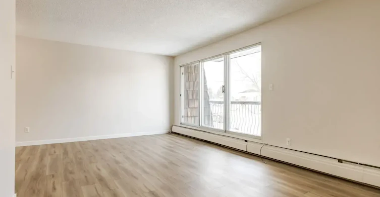 302-4810 60 Street, Camrose, AB, T4V 3B9 - 9