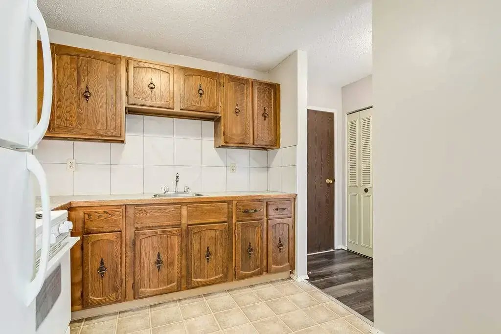 307-4810 60 Street, Camrose, AB, T4V 3B9 - 29