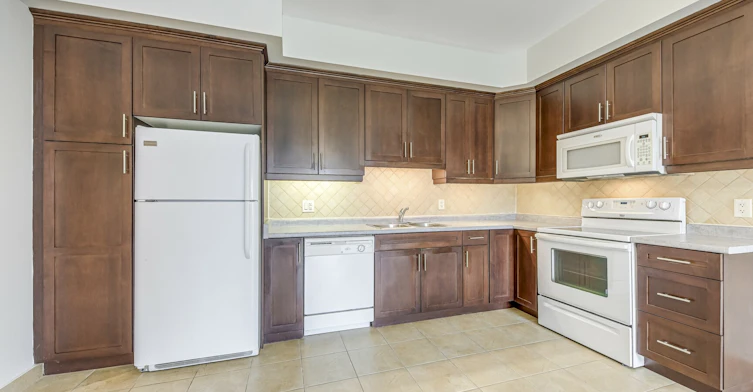 6515 Mcleod Road, Niagara Falls, ON, L2G 3G3 - 8