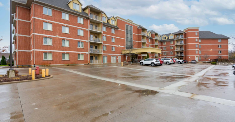 6515 Mcleod Road, Niagara Falls, ON, L2G 3G3 - 2