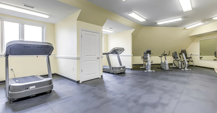 6515 Mcleod Road, Niagara Falls, ON, L2G 3G3 - 5