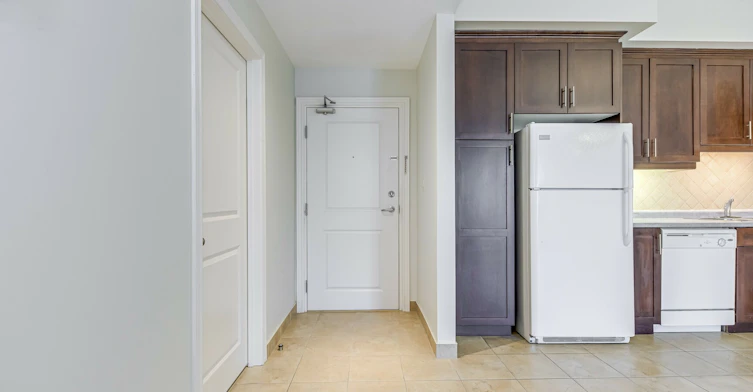 6515 Mcleod Road, Niagara Falls, ON, L2G 3G3 - 7