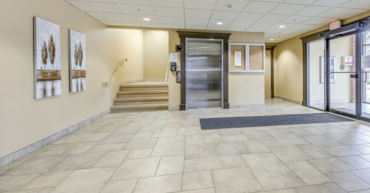 6515 Mcleod Road, Niagara Falls, ON, L2G 3G3 - 4
